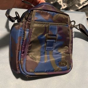 3 deep x7 wide x8 tall